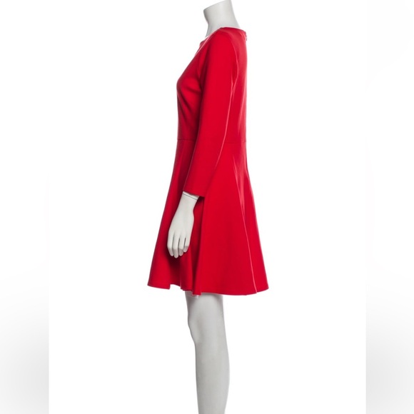 Halston Heritage Red Cut Out Bateau Neckline knee length Dress 3/4 Sleeve US 4 - Picture 4 of 16